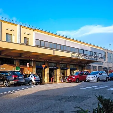 Lamezia Airport Vendégház 4*