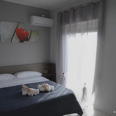 Lamezia Airport Гостевой дом 3*