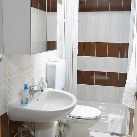 Lamezia Airport Penzion 4*