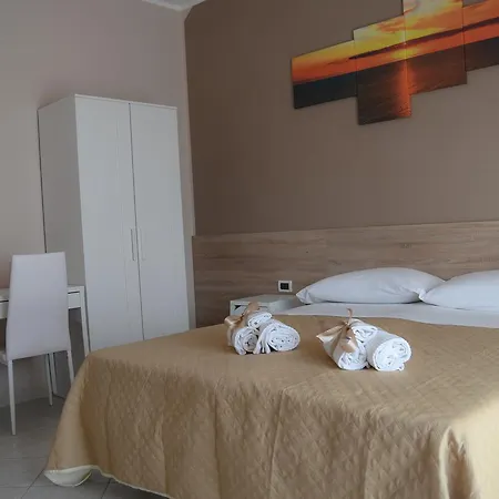 Lamezia Airport Penzion 4*