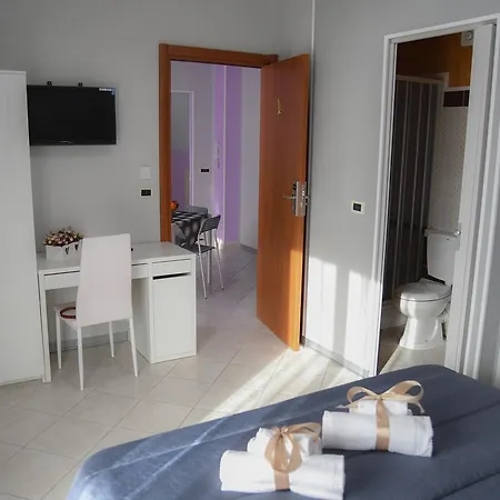 Lamezia Airport Pensjonat 4*