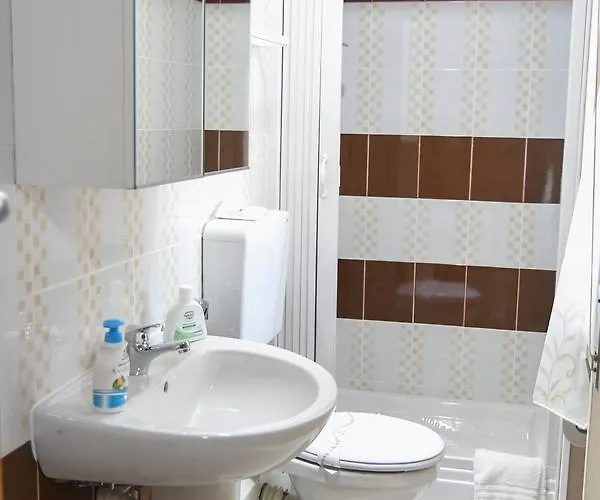 Lamezia Airport Pensionat 3*